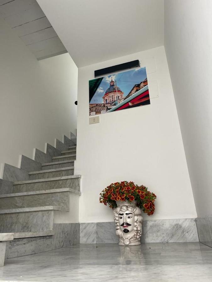 Sweet Life Aparthotel Palermo Exterior foto